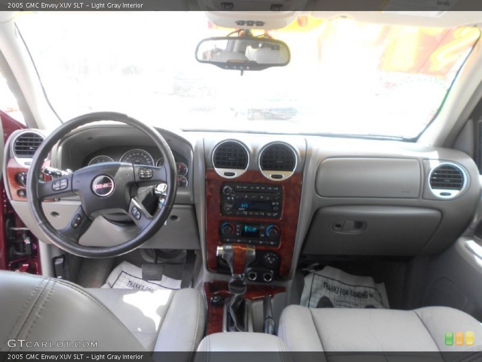 Light Gray Interior Dashboard for the 2005 GMC Envoy XUV SLT #69436006