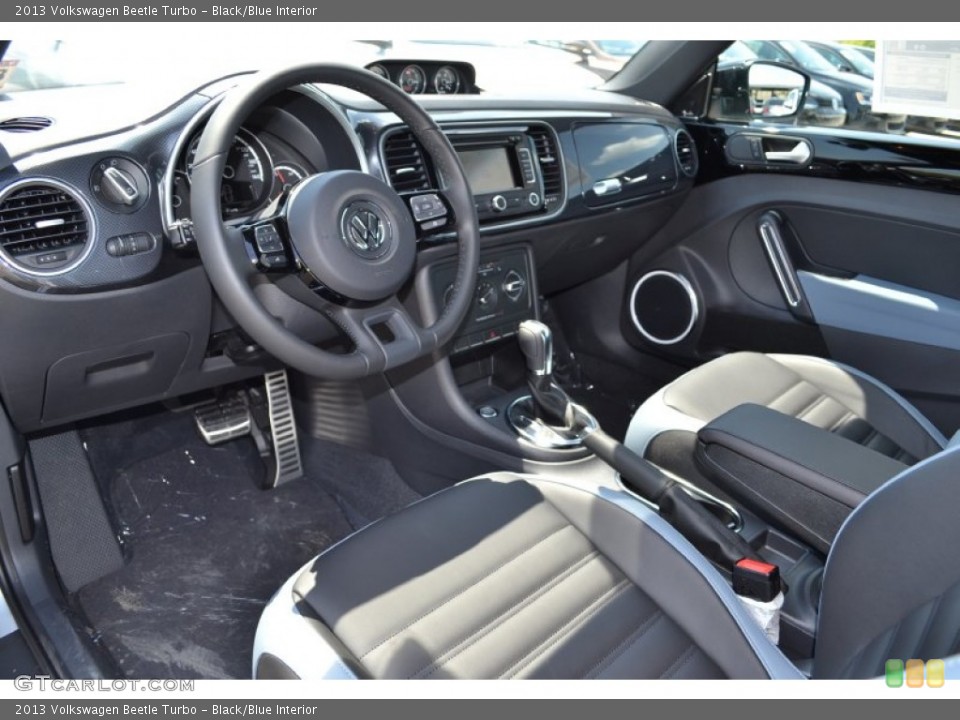 Black/Blue Interior Photo for the 2013 Volkswagen Beetle Turbo #69444433