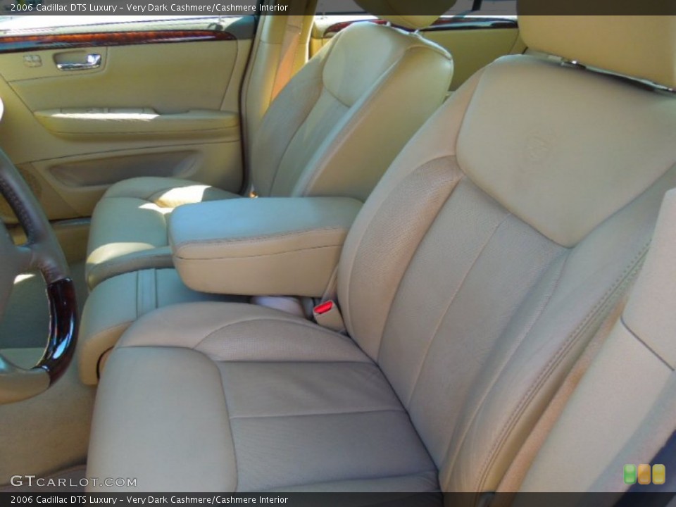 Very Dark Cashmere/Cashmere Interior Front Seat for the 2006 Cadillac DTS Luxury #69451822