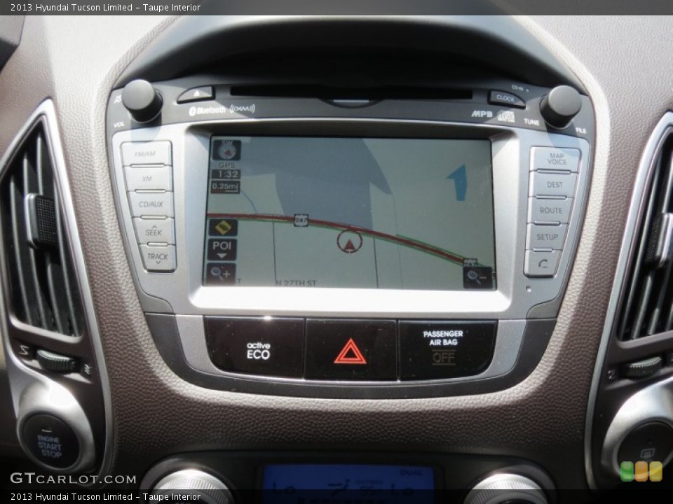 Taupe Interior Navigation for the 2013 Hyundai Tucson Limited #69455095