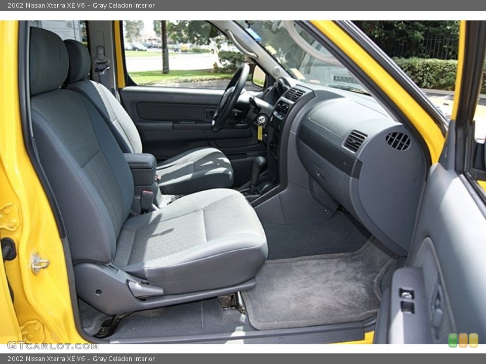 Gray Celadon Interior Photo for the 2002 Nissan Xterra XE V6 #69466894