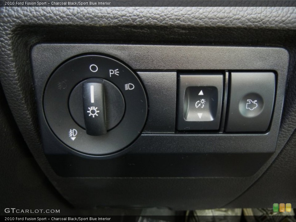 Charcoal Black/Sport Blue Interior Controls for the 2010 Ford Fusion Sport #69471248
