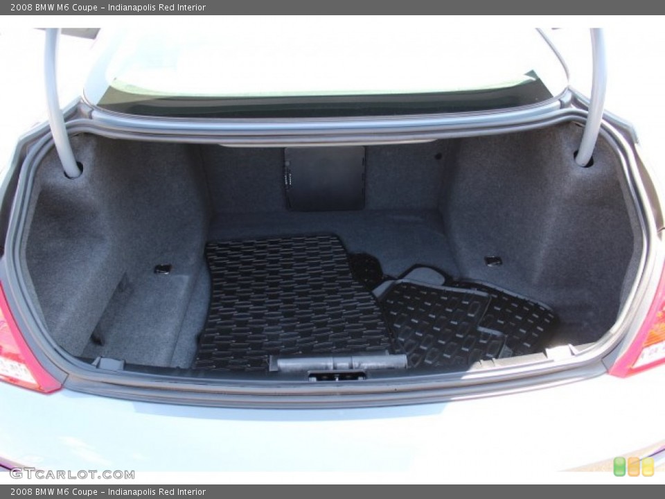 Indianapolis Red Interior Trunk for the 2008 BMW M6 Coupe #69482638