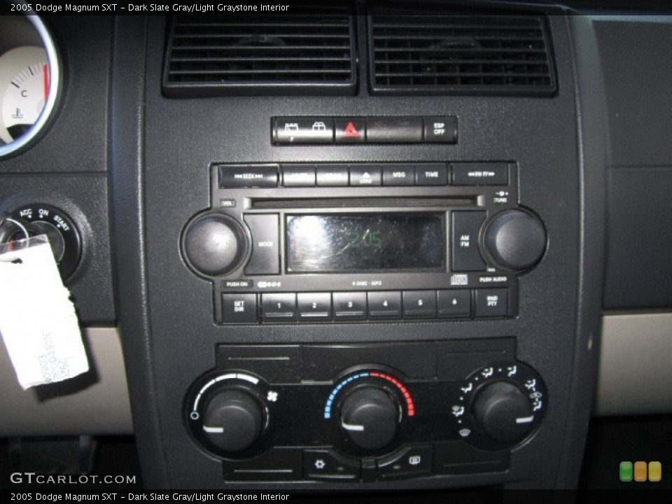 Dark Slate Gray/Light Graystone Interior Controls for the 2005 Dodge Magnum SXT #69488851
