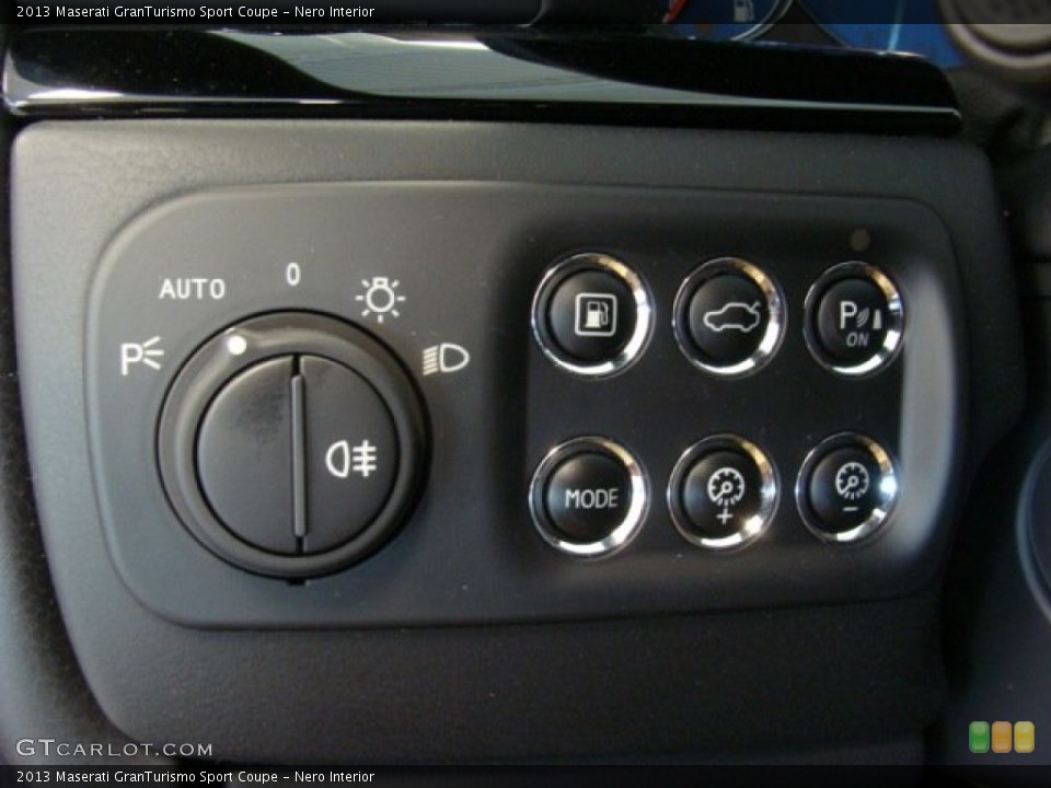 Nero Interior Controls for the 2013 Maserati GranTurismo Sport Coupe #69489721