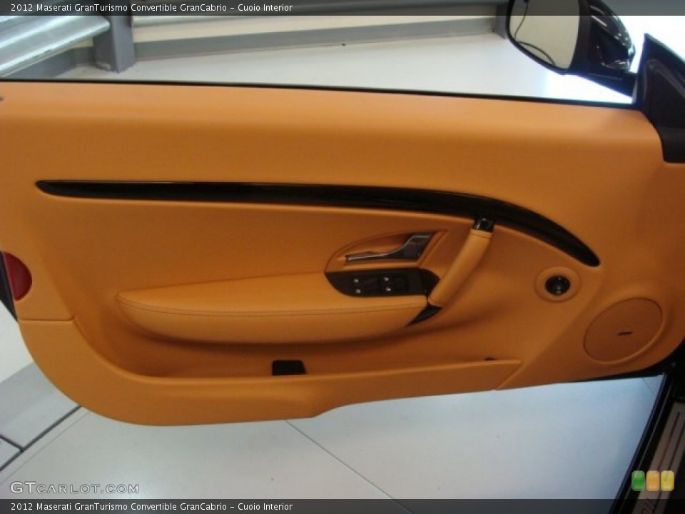 Cuoio Interior Door Panel for the 2012 Maserati GranTurismo Convertible GranCabrio #69490282