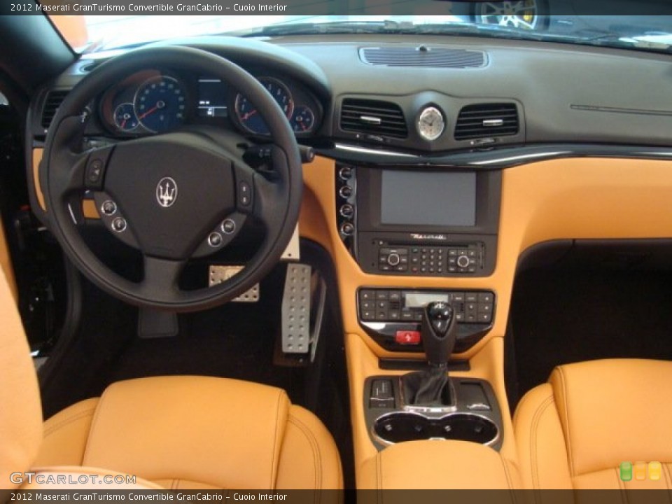 Cuoio Interior Dashboard for the 2012 Maserati GranTurismo Convertible GranCabrio #69490323