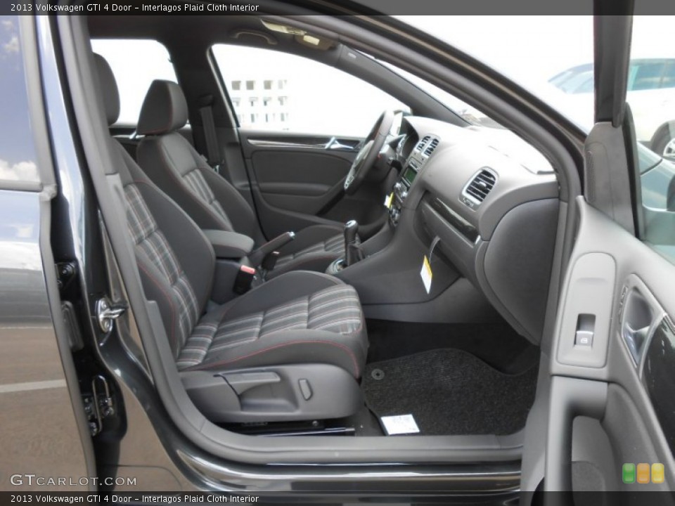 Interlagos Plaid Cloth Interior Photo for the 2013 Volkswagen GTI 4 Door #69491167