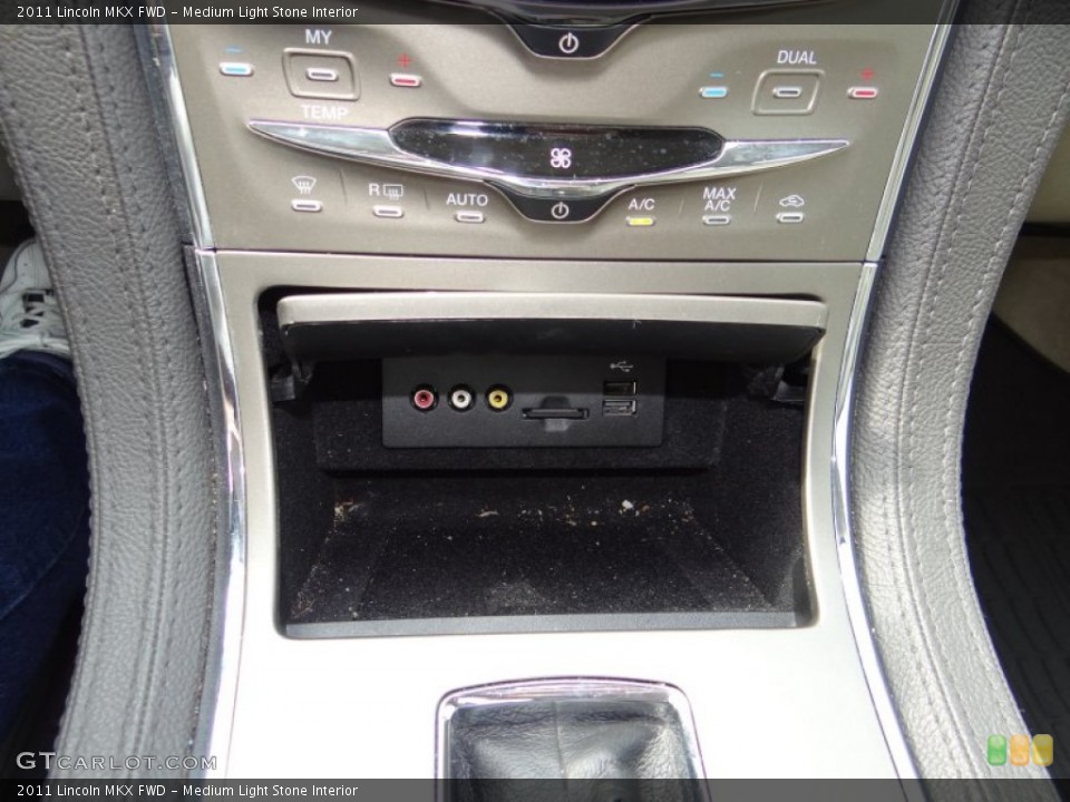 Medium Light Stone Interior Controls for the 2011 Lincoln MKX FWD #69492259