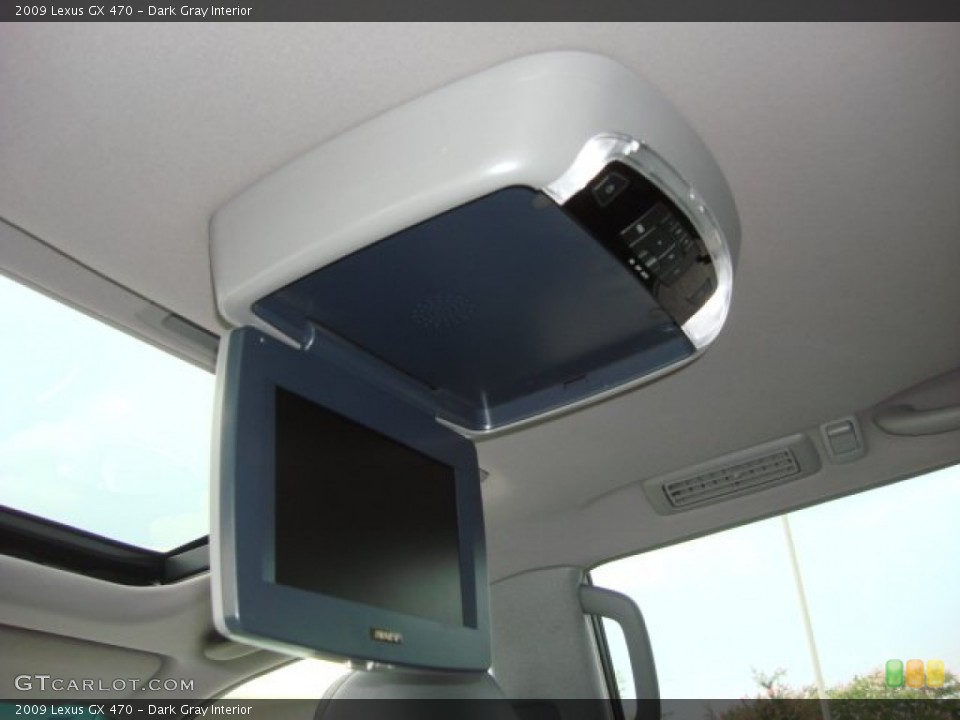 Dark Gray Interior Controls for the 2009 Lexus GX 470 #69496403