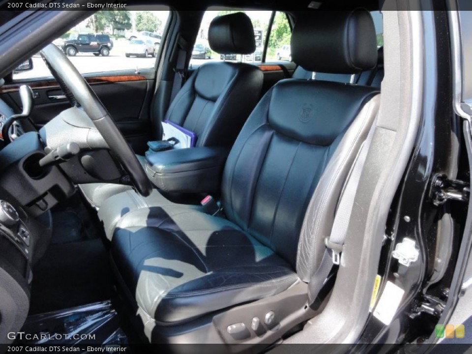 Ebony Interior Front Seat for the 2007 Cadillac DTS Sedan #69509533