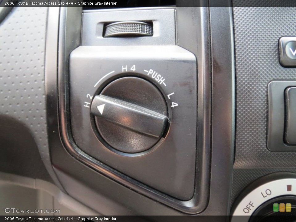 Graphite Gray Interior Controls for the 2006 Toyota Tacoma Access Cab 4x4 #69511402