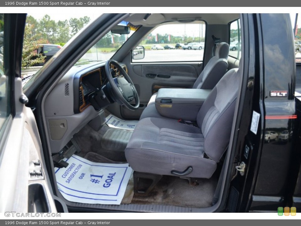 Gray Interior Photo for the 1996 Dodge Ram 1500 Sport Regular Cab #69518257