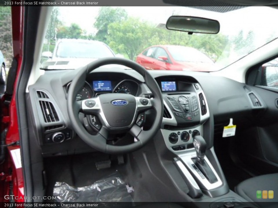 Charcoal Black Interior Dashboard for the 2013 Ford Focus SE Hatchback #69530838