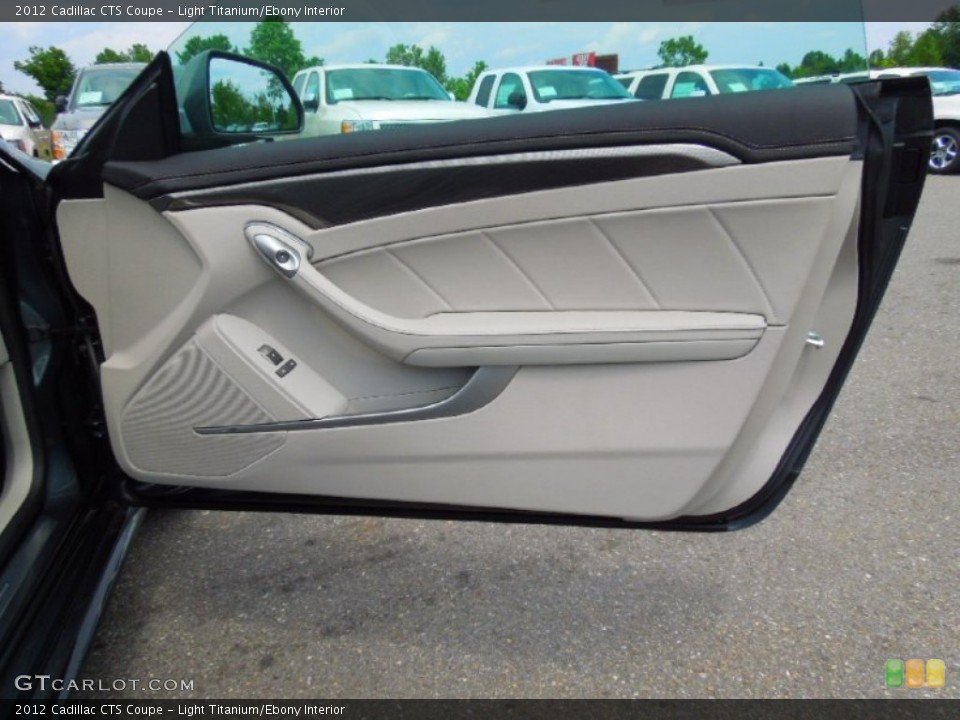 Light Titanium/Ebony Interior Door Panel for the 2012 Cadillac CTS Coupe #69532017