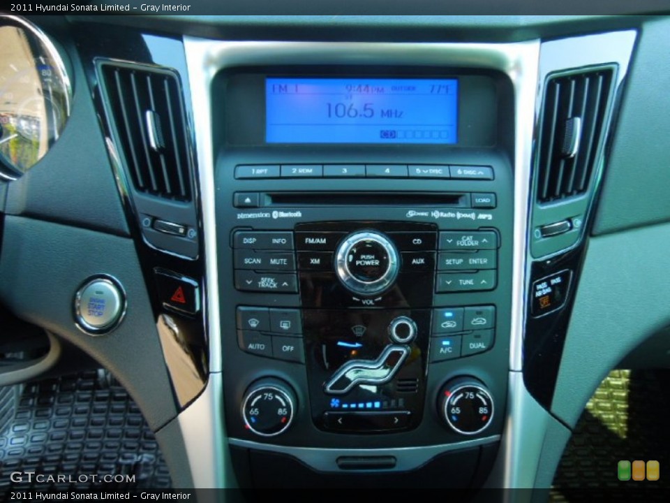 Gray Interior Controls for the 2011 Hyundai Sonata Limited #69539838