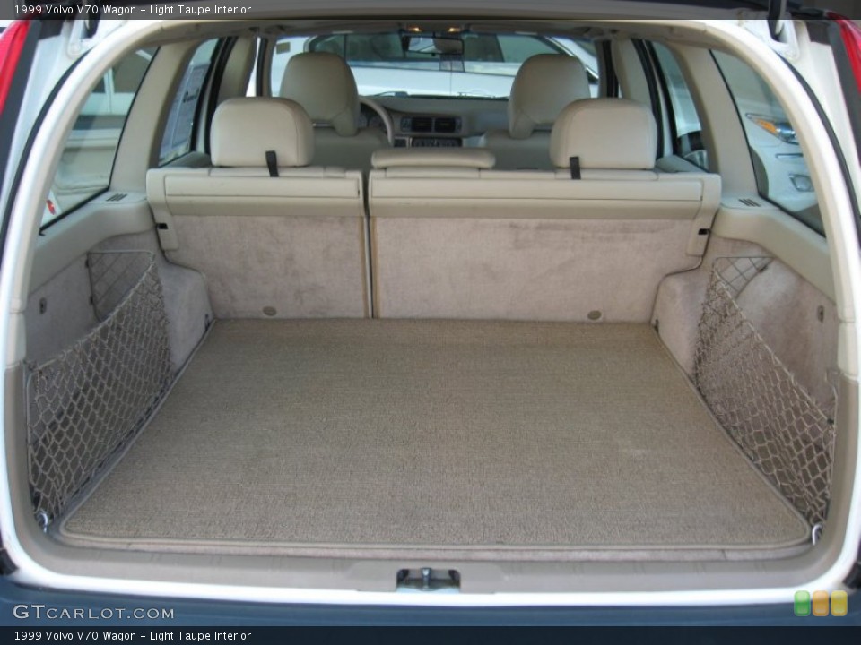Light Taupe Interior Trunk for the 1999 Volvo V70 Wagon #69540072