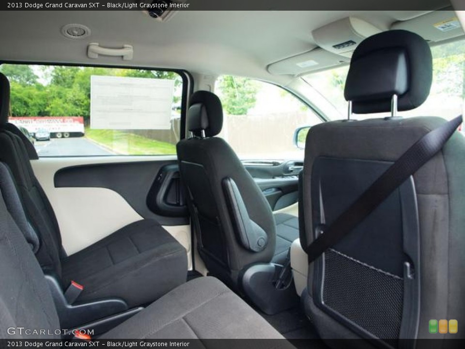 Black/Light Graystone Interior Photo for the 2013 Dodge Grand Caravan SXT #69554550