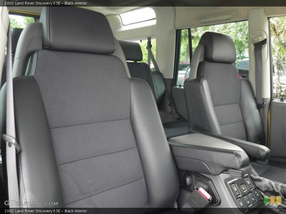 Black Interior Front Seat for the 2002 Land Rover Discovery II SE #69559113