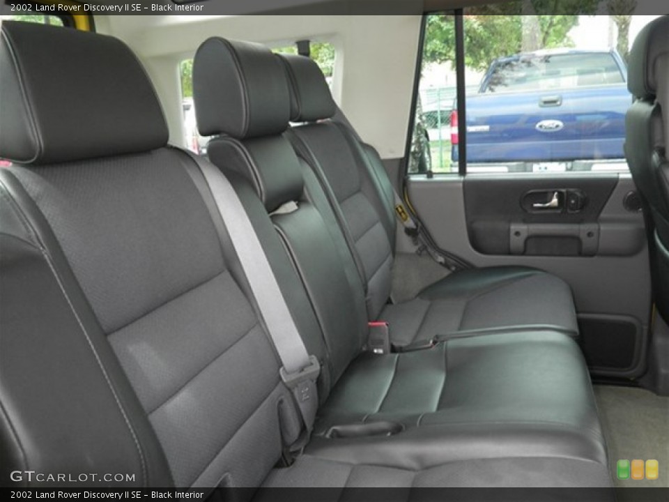 Black Interior Rear Seat for the 2002 Land Rover Discovery II SE #69559146