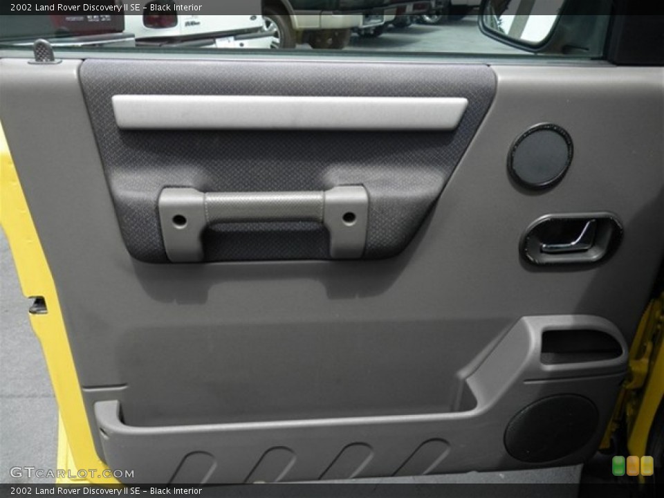 Black Interior Door Panel for the 2002 Land Rover Discovery II SE #69559170