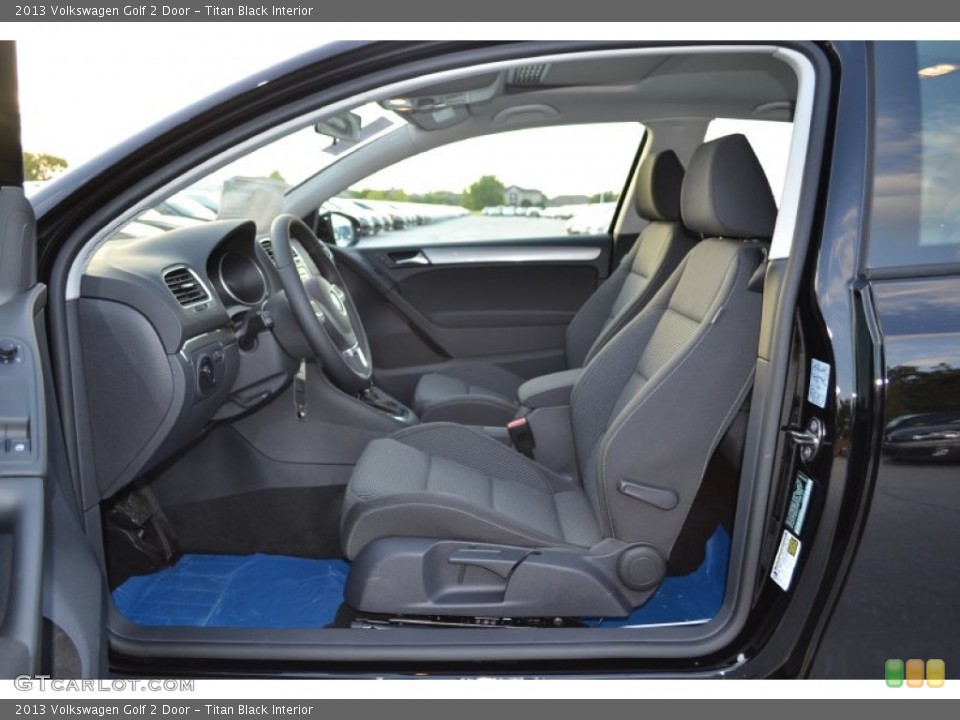 Titan Black Interior Photo for the 2013 Volkswagen Golf 2 Door #69560502