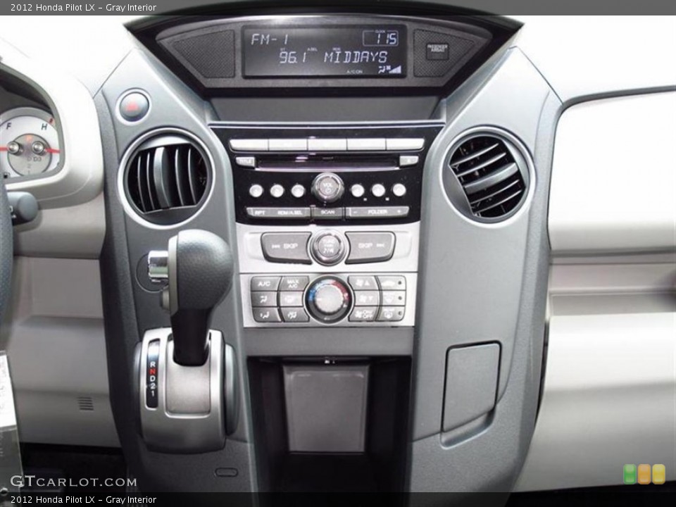 Gray Interior Controls for the 2012 Honda Pilot LX #69561441
