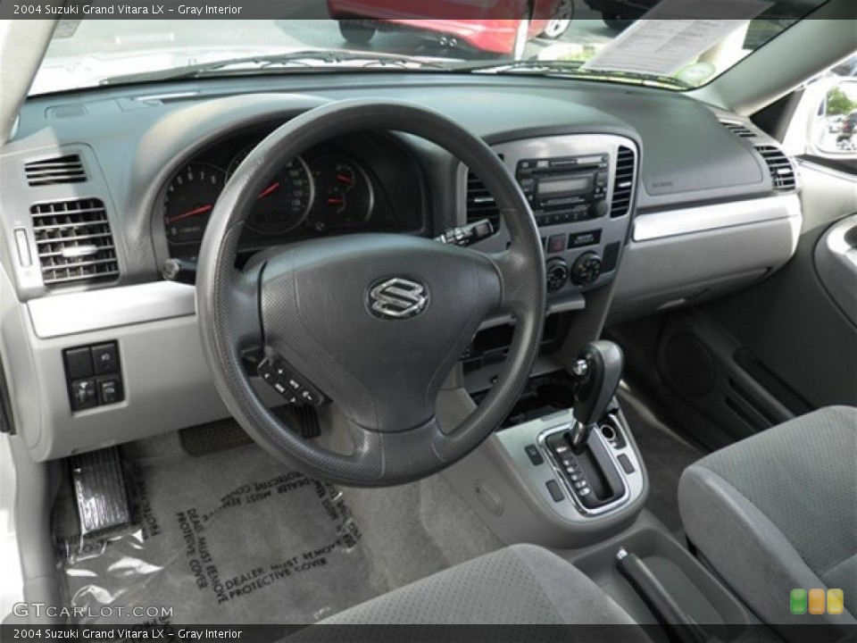 Gray Interior Dashboard for the 2004 Suzuki Grand Vitara LX #69565524