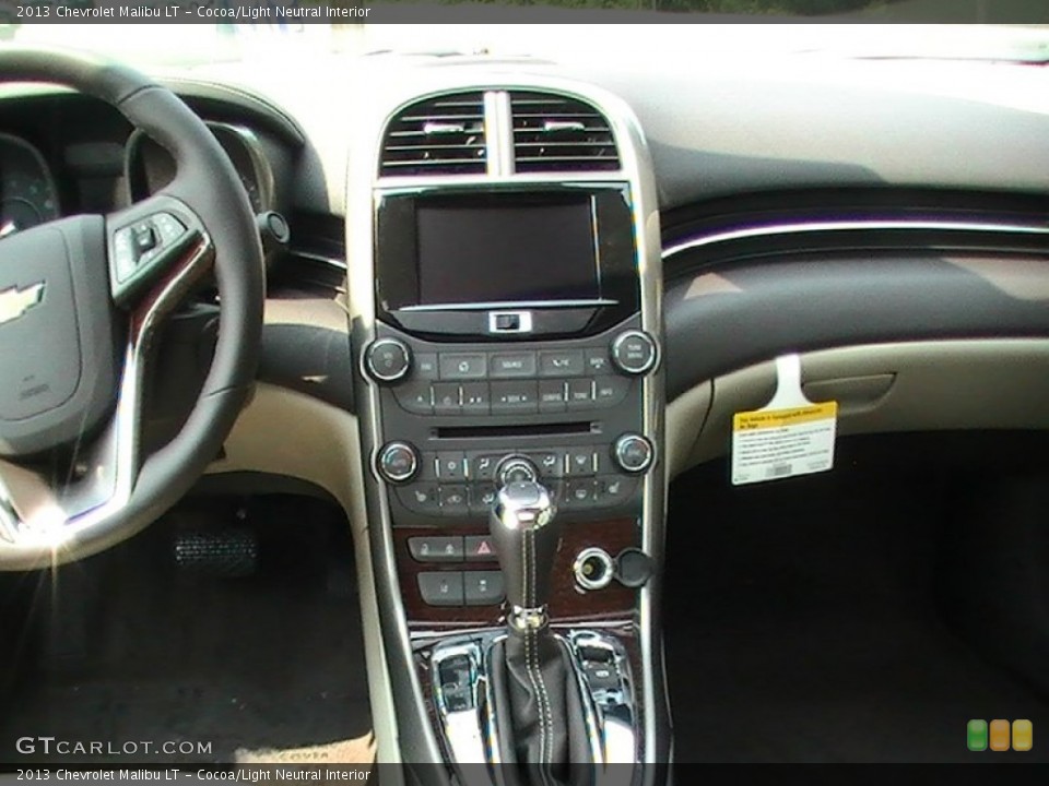Cocoa/Light Neutral Interior Dashboard for the 2013 Chevrolet Malibu LT #69572286
