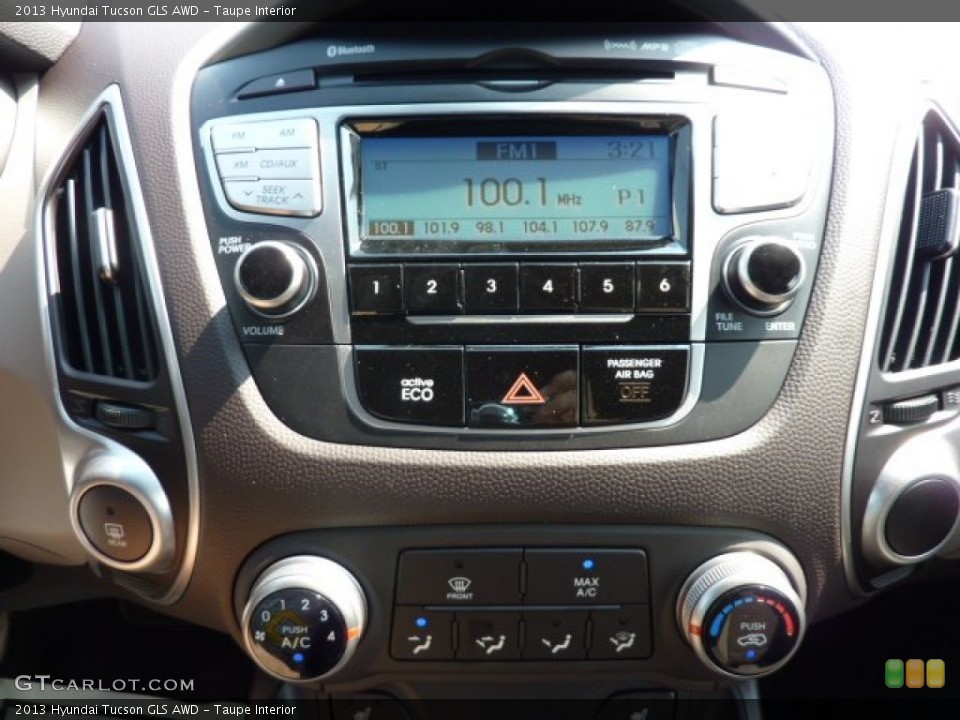 Taupe Interior Controls for the 2013 Hyundai Tucson GLS AWD #69574182