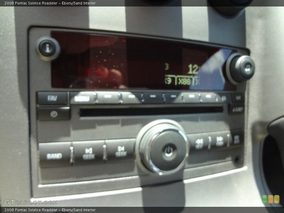 Ebony/Sand Interior Audio System for the 2008 Pontiac Solstice Roadster #69590064