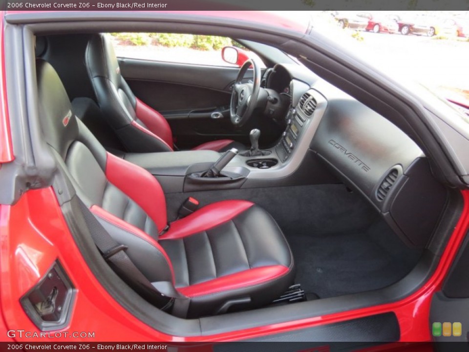 Ebony Black/Red Interior Photo for the 2006 Chevrolet Corvette Z06 #69590175