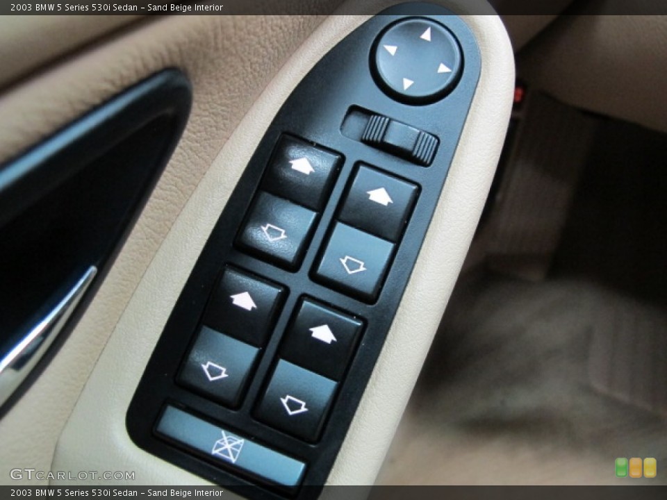 Sand Beige Interior Controls for the 2003 BMW 5 Series 530i Sedan #69611332