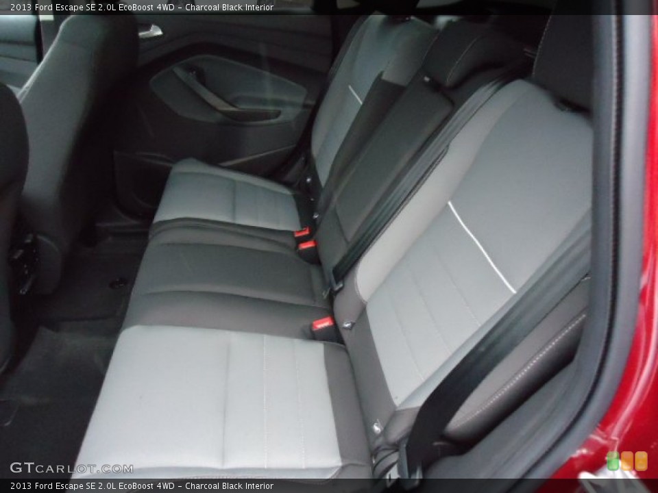 Charcoal Black Interior Photo for the 2013 Ford Escape SE 2.0L EcoBoost 4WD #69620364