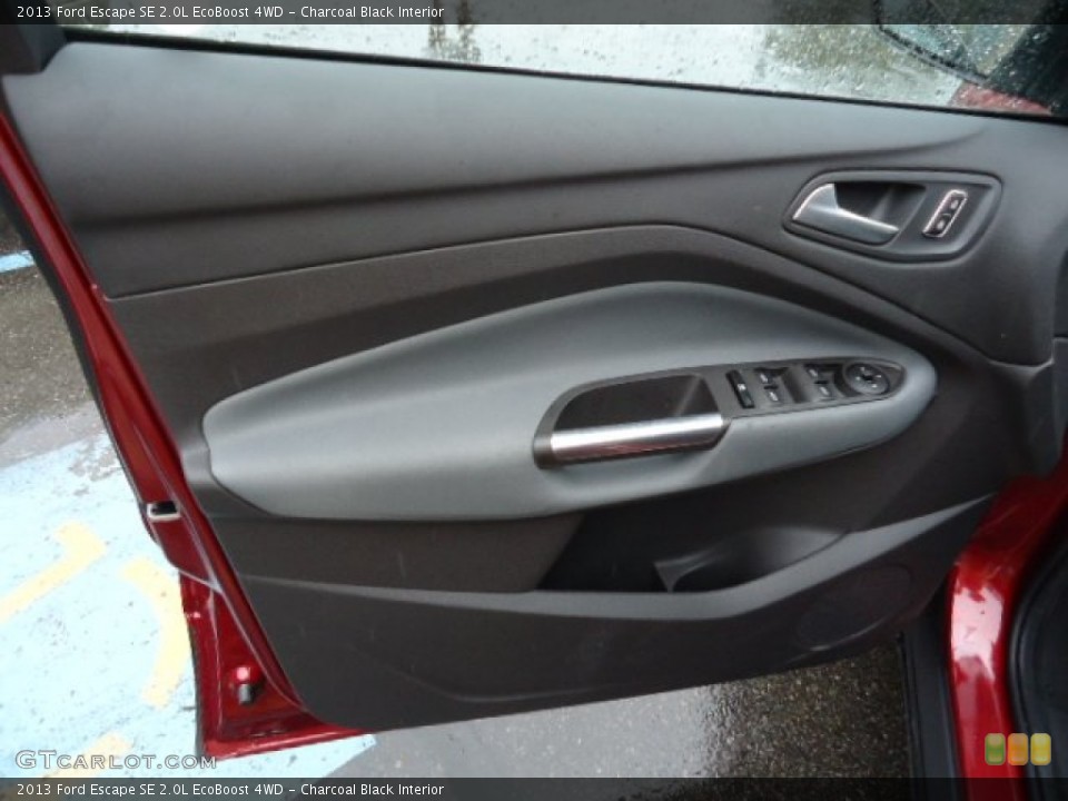 Charcoal Black Interior Door Panel for the 2013 Ford Escape SE 2.0L EcoBoost 4WD #69620382