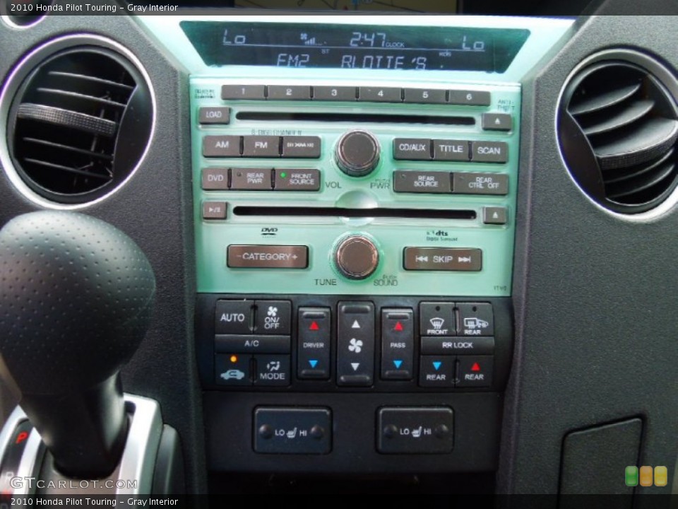 Gray Interior Controls for the 2010 Honda Pilot Touring #69622960