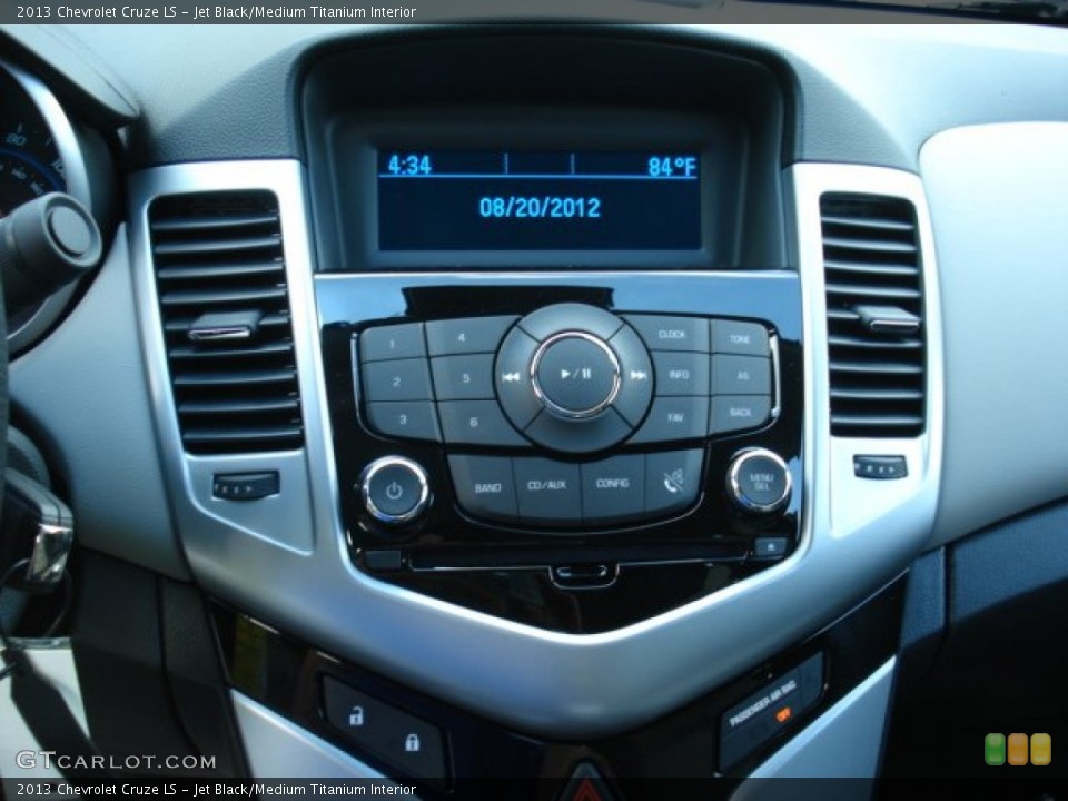 Jet Black/Medium Titanium Interior Controls for the 2013 Chevrolet Cruze LS #69623779