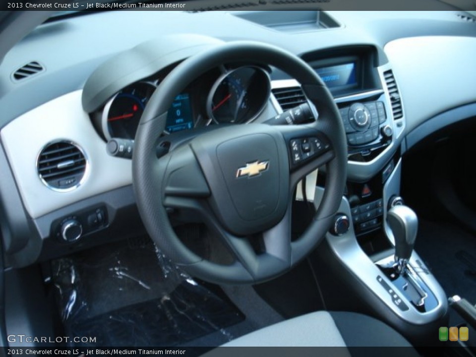 Jet Black/Medium Titanium Interior Dashboard for the 2013 Chevrolet Cruze LS #69623914