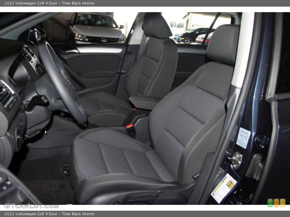 Titan Black Interior Photo for the 2013 Volkswagen Golf 4 Door #69626461