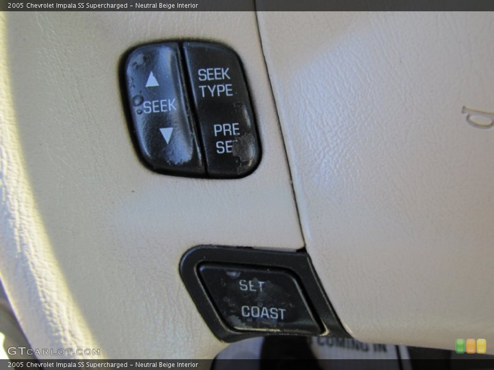 Neutral Beige Interior Controls for the 2005 Chevrolet Impala SS Supercharged #69627682