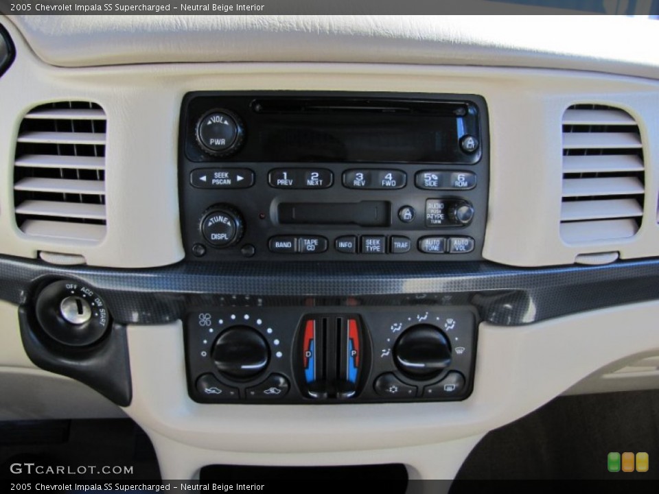 Neutral Beige Interior Audio System for the 2005 Chevrolet Impala SS Supercharged #69627739