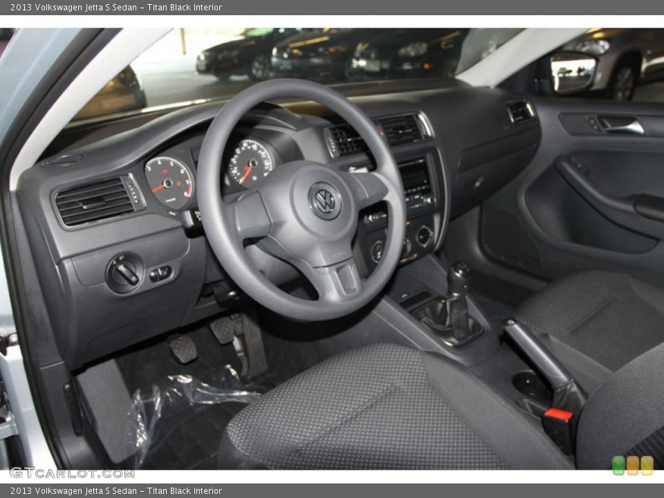 Titan Black Interior Photo for the 2013 Volkswagen Jetta S Sedan #69628363