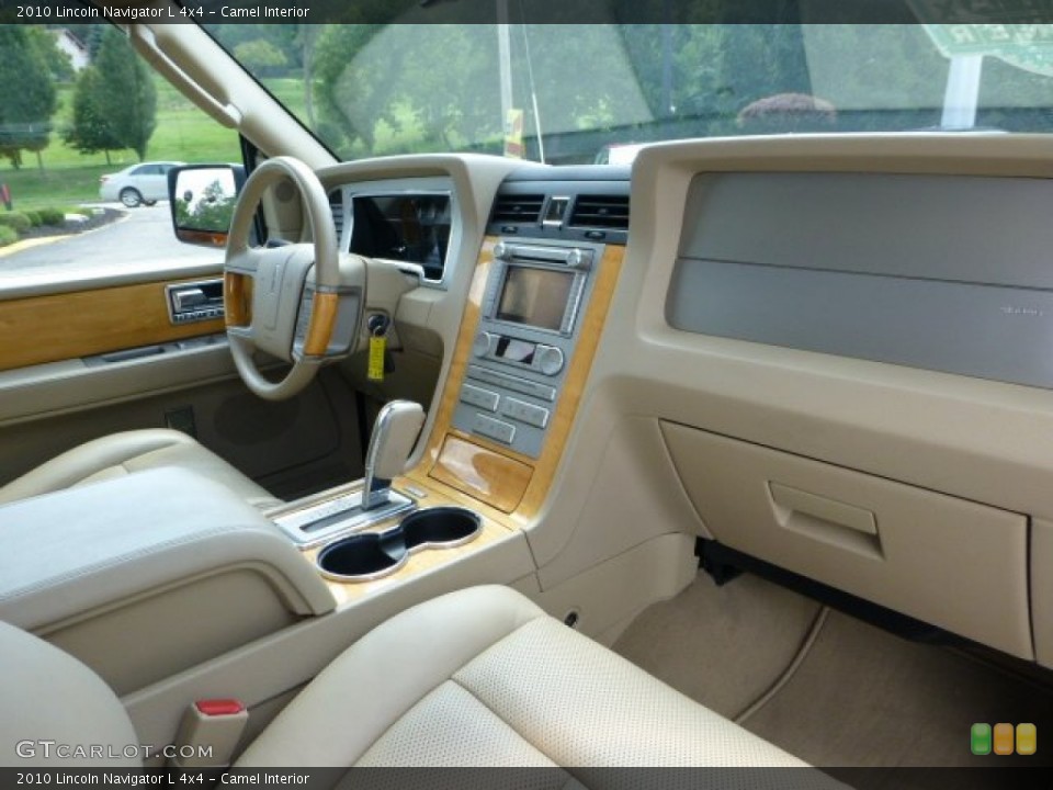 Camel Interior Photo for the 2010 Lincoln Navigator L 4x4 #69630397