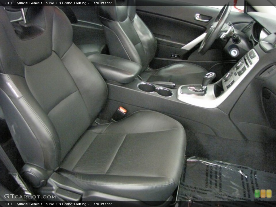 Black Interior Photo for the 2010 Hyundai Genesis Coupe 3.8 Grand Touring #69630409