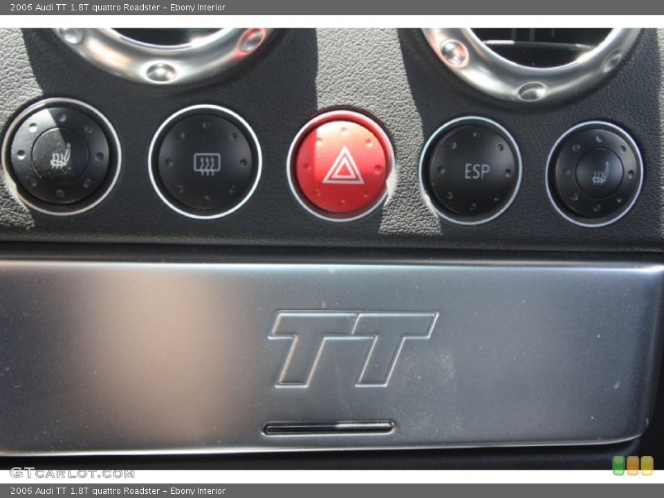 Ebony 2006 Audi TT Interiors