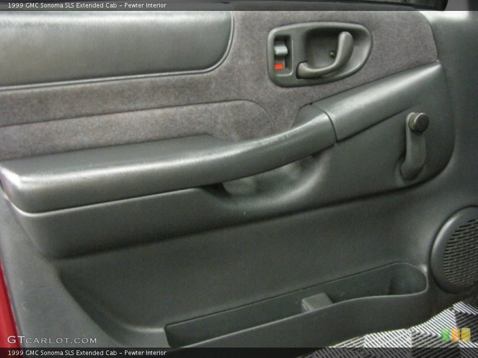 Pewter Interior Door Panel for the 1999 GMC Sonoma SLS Extended Cab #69631305