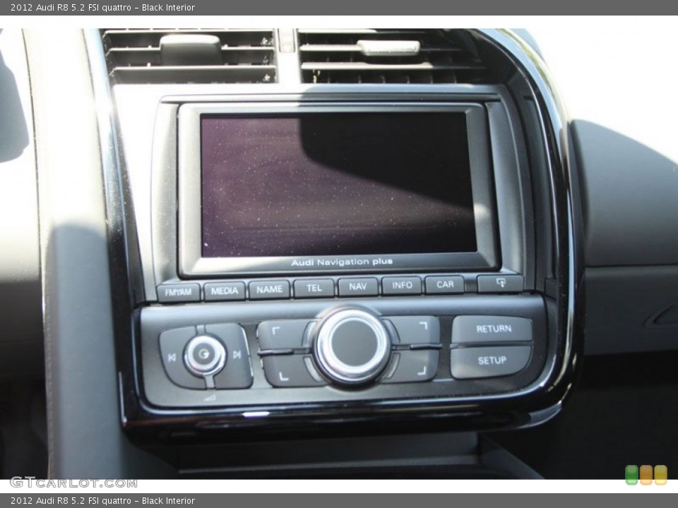 Black Interior Controls for the 2012 Audi R8 5.2 FSI quattro #69632446
