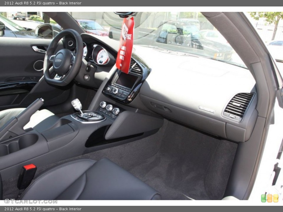 Black Interior Dashboard for the 2012 Audi R8 5.2 FSI quattro #69632500