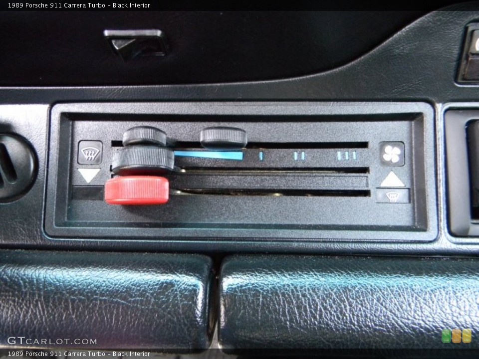 Black Interior Controls for the 1989 Porsche 911 Carrera Turbo #69632569
