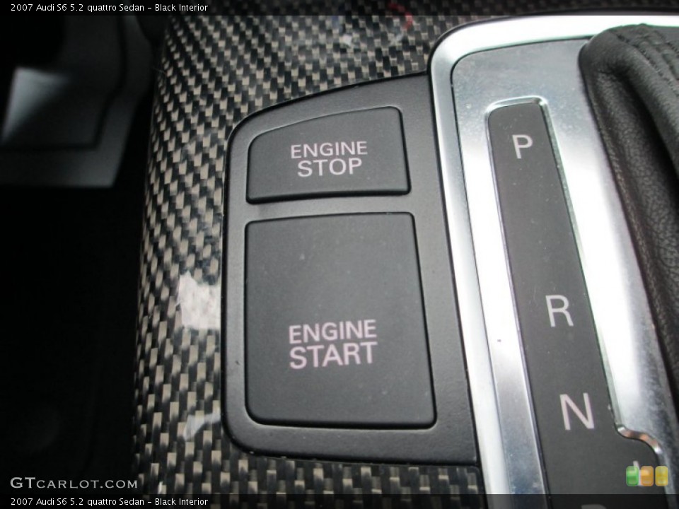 Black Interior Controls for the 2007 Audi S6 5.2 quattro Sedan #69633910